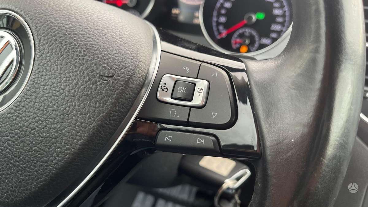 Volkswagen Golf 2015 — photo 28