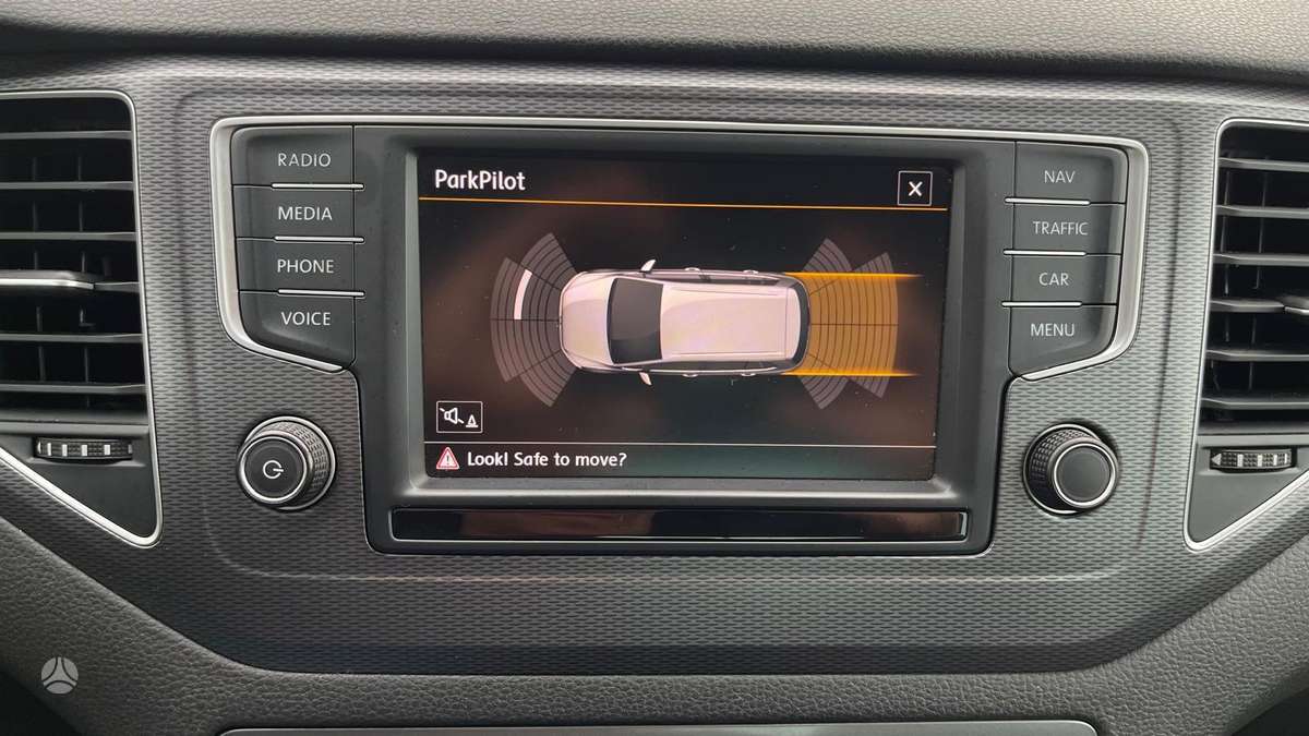 Volkswagen Golf 2015 — photo 31