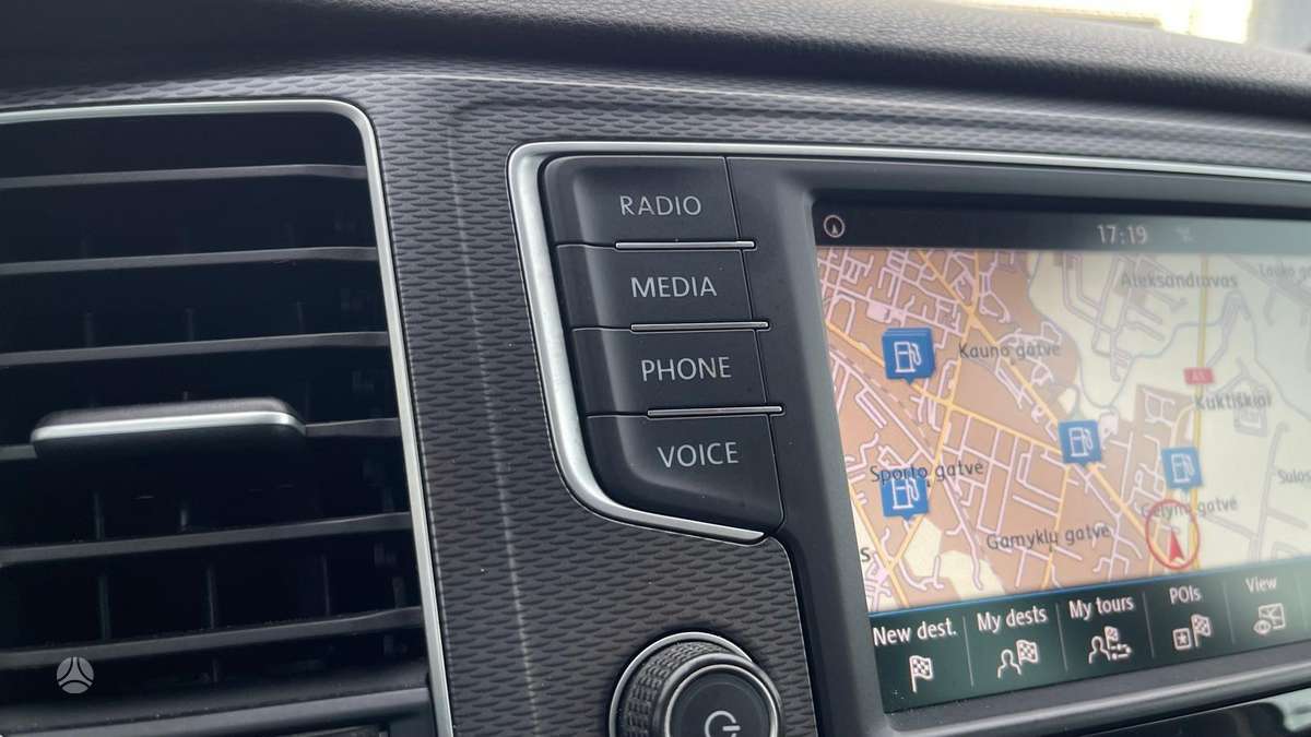 Volkswagen Golf 2015 — photo 33
