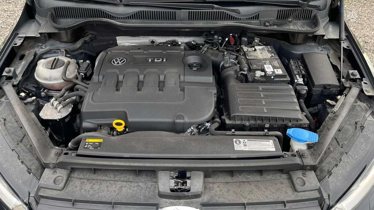 Volkswagen Golf 2015 — photo 36