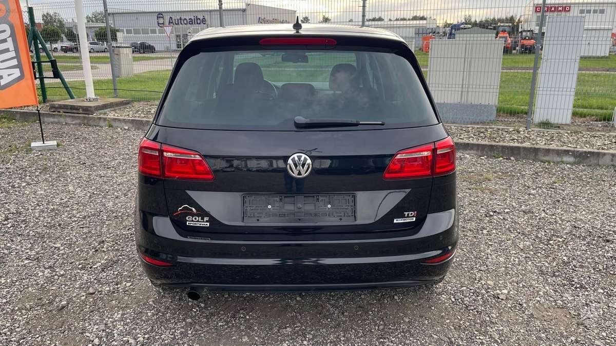 Volkswagen Golf 2015 — photo 8