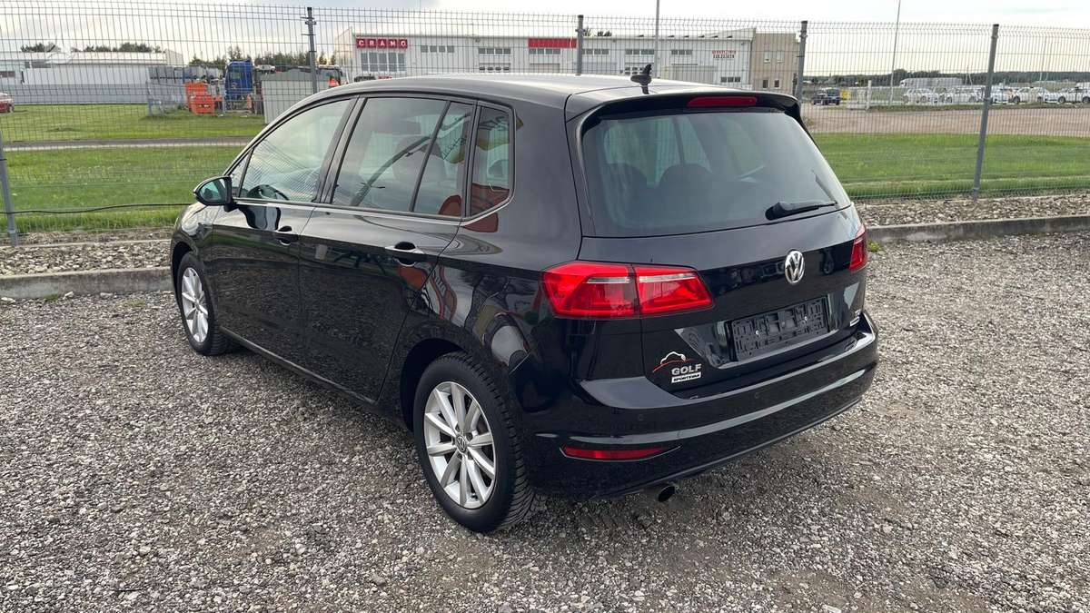 Volkswagen Golf 2015 — photo 9