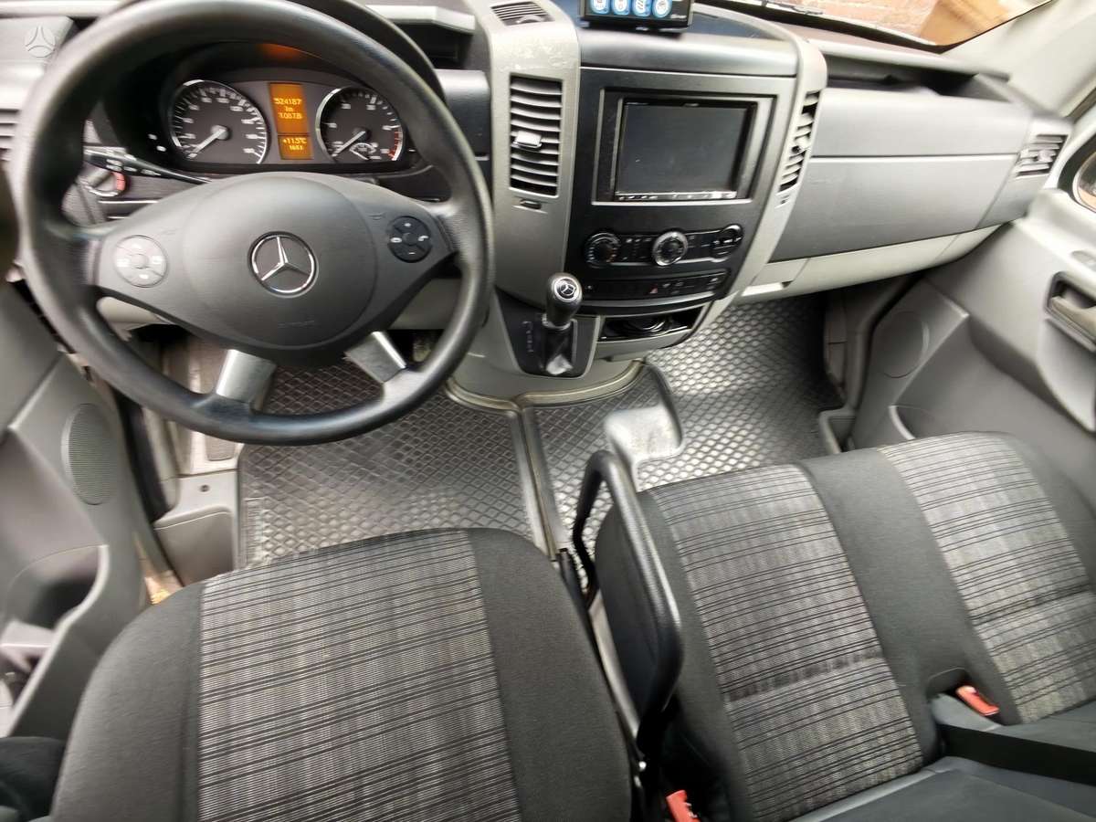 Mercedes-Benz Sprinter 2015 — фото 11