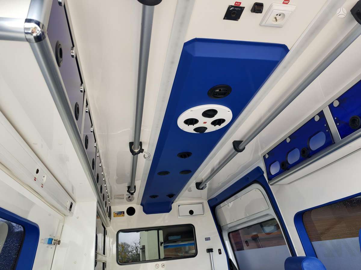 Mercedes-Benz Sprinter 2015 — фото 17