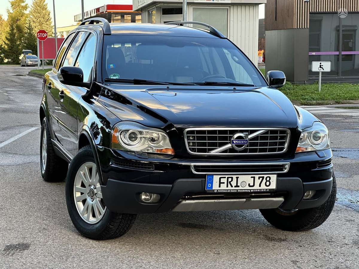 Volvo XC90 2010 — фото 16