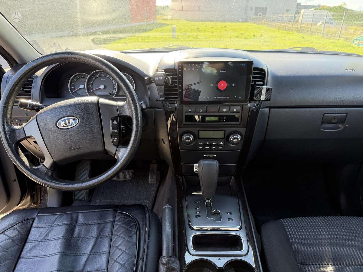 Kia Sorento 2007 — photo 7