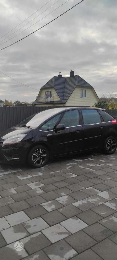 Citroen C4 2008 — rear view