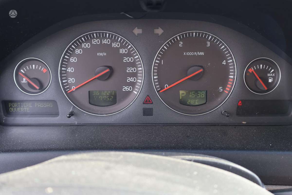 Volvo XC70 2006 — photo 7