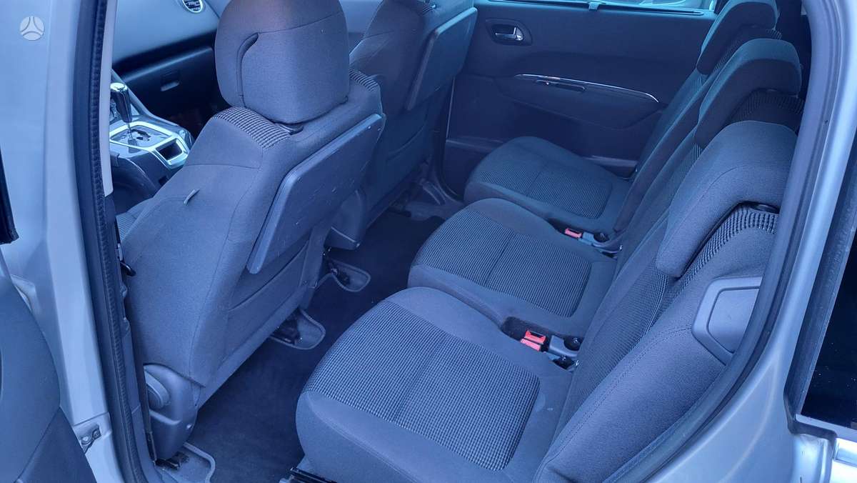 Peugeot 5008 2014 — photo 14