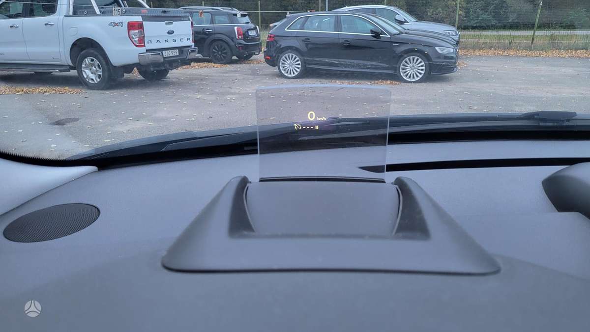 Peugeot 5008 2014 — photo 25