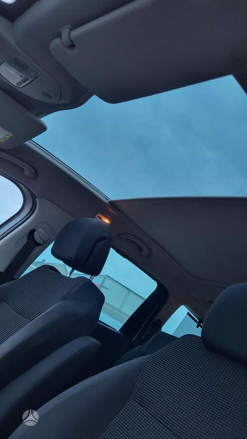 Peugeot 5008 2014 — photo 26