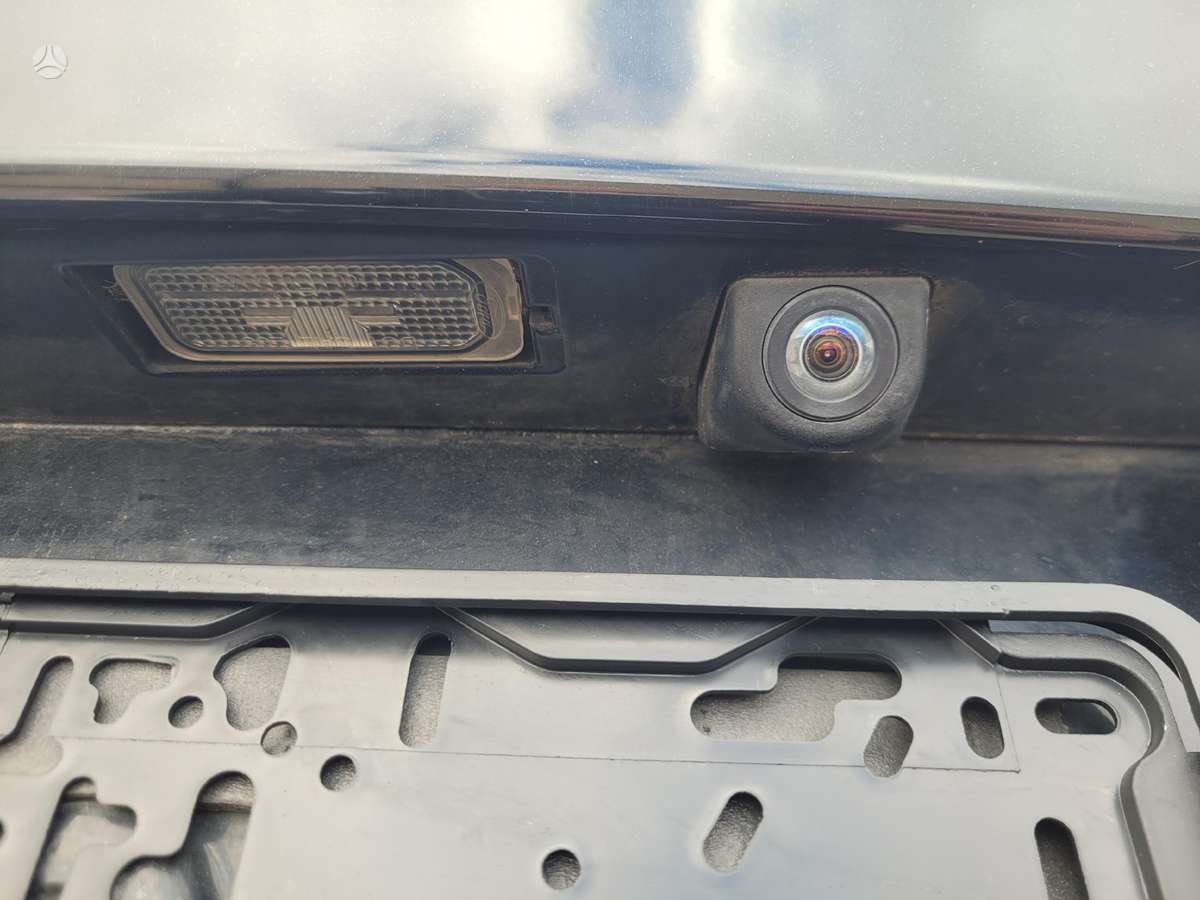Ford Grand 2011 — photo 9