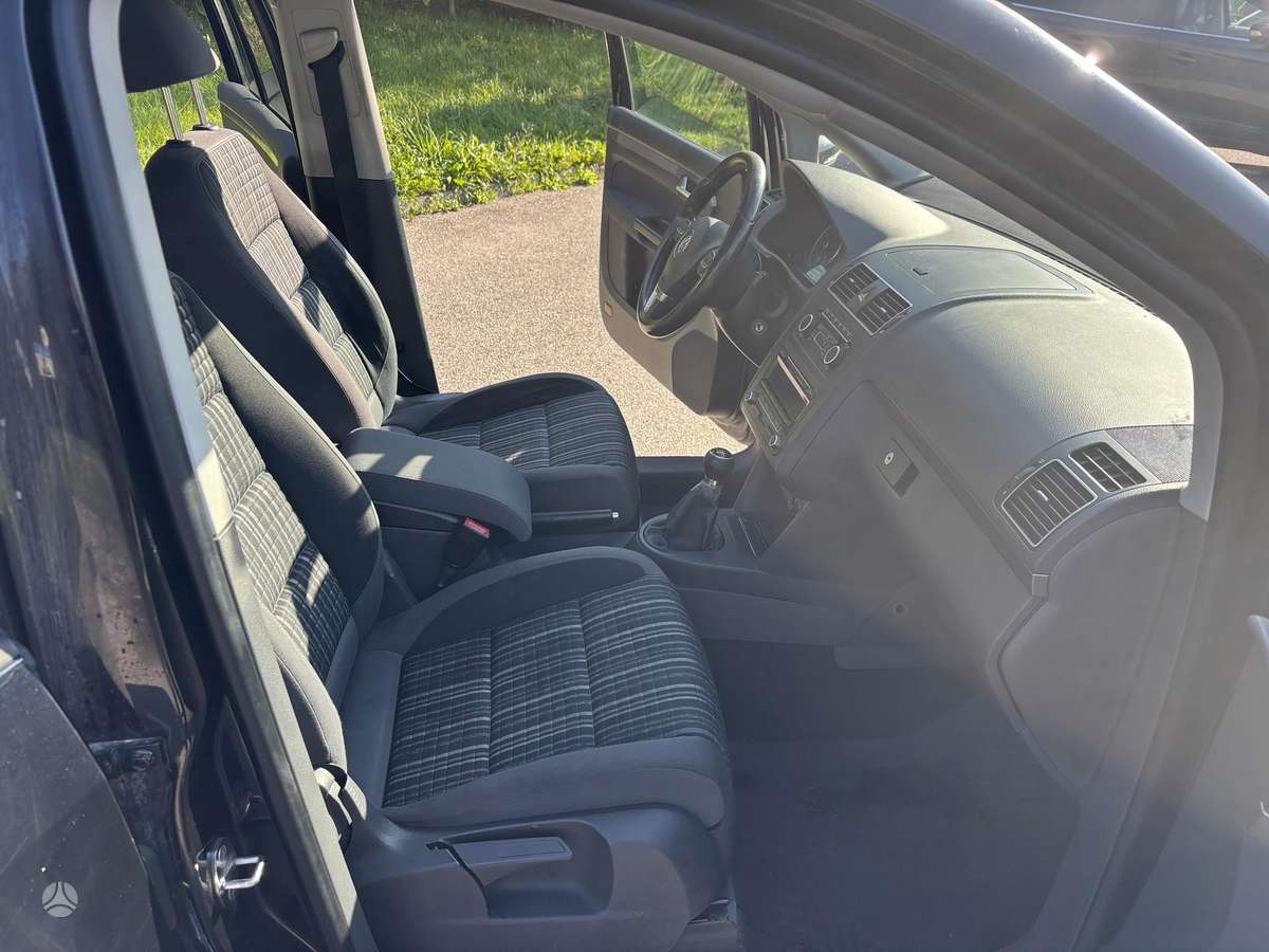 Volkswagen Cross 2011 — photo 11