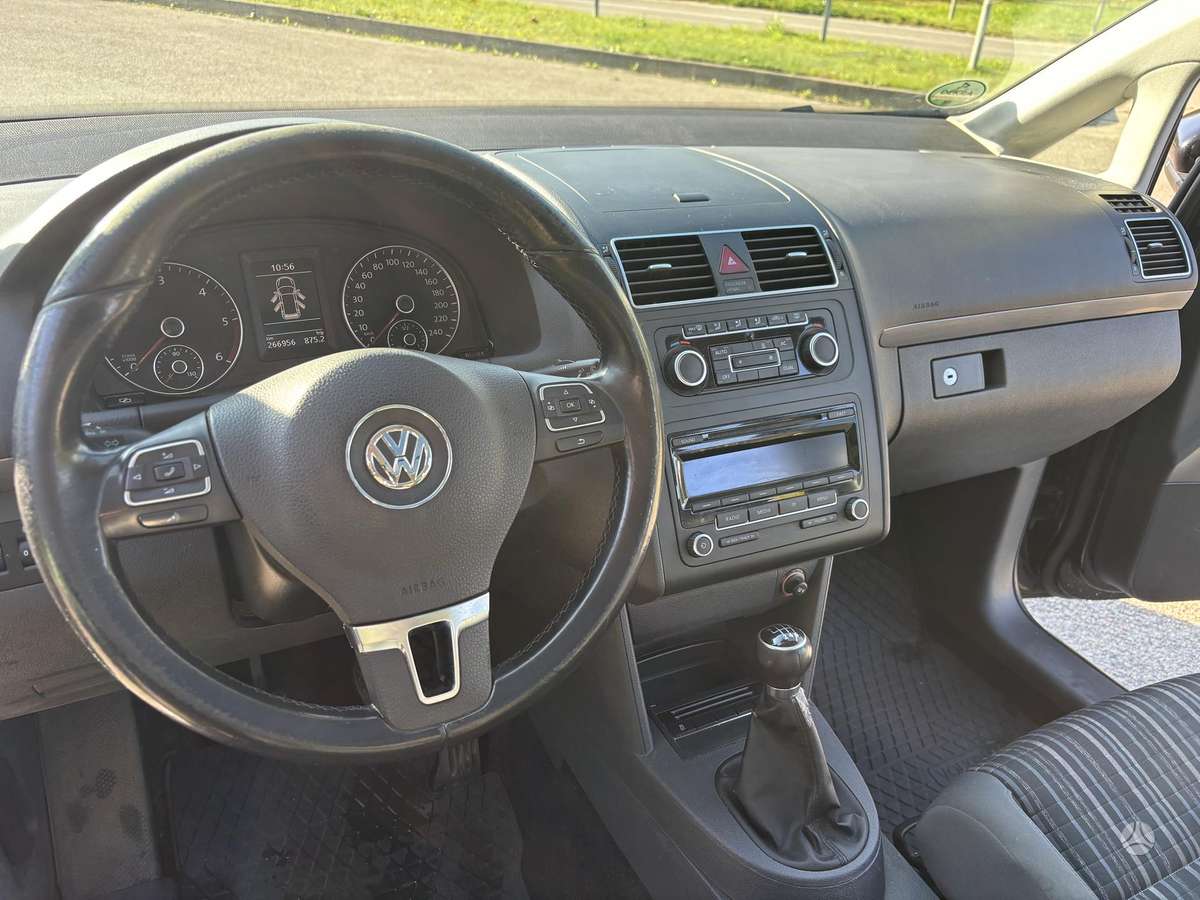 Volkswagen Cross 2011 — photo 17