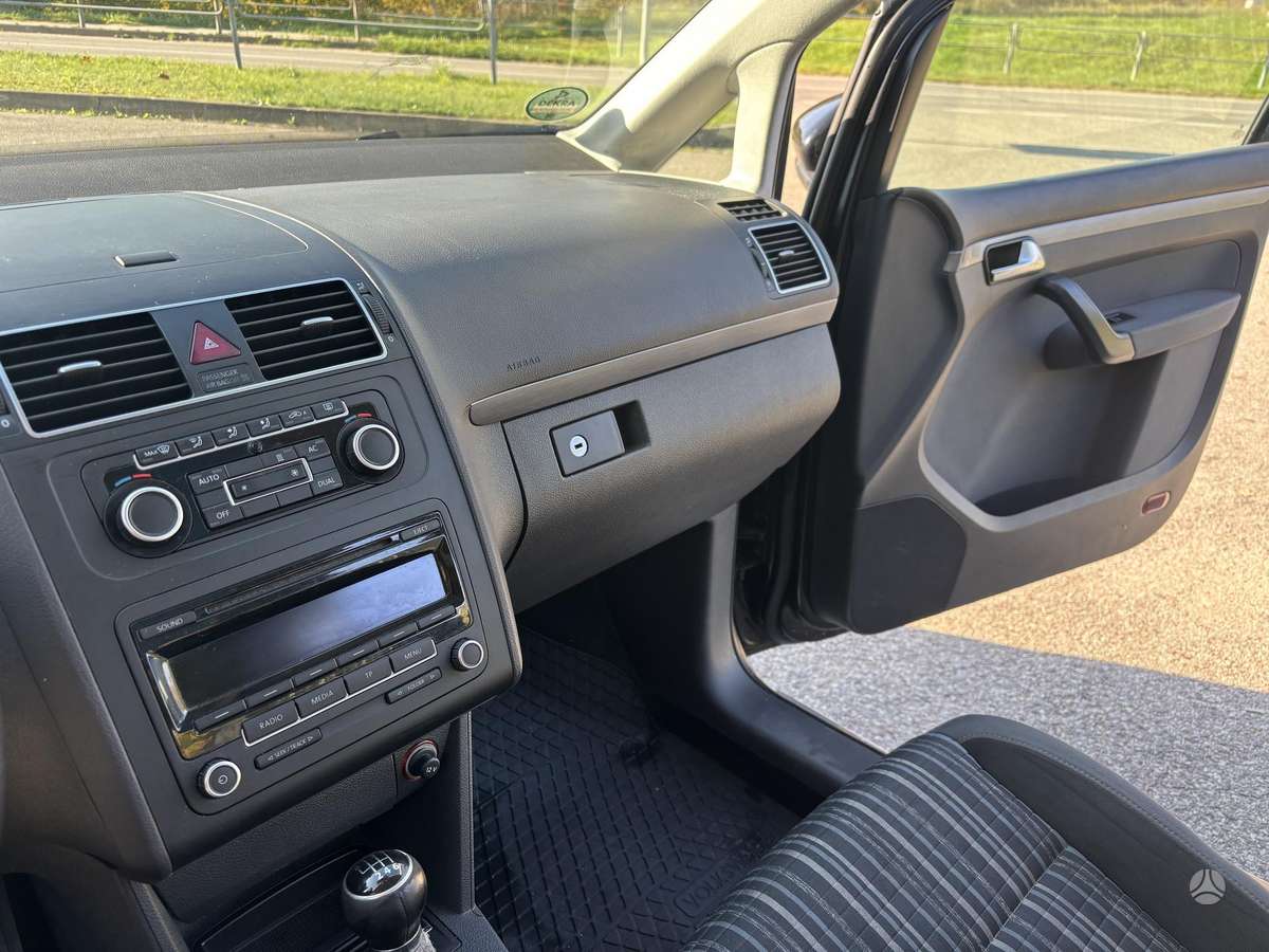 Volkswagen Cross 2011 — photo 20