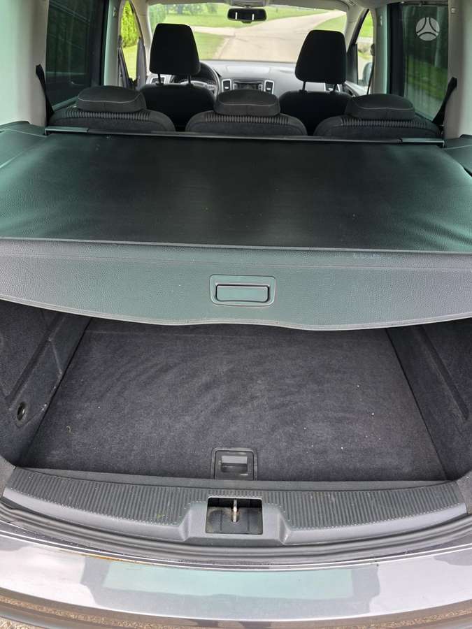 Seat Alhambra 2011 — photo 12