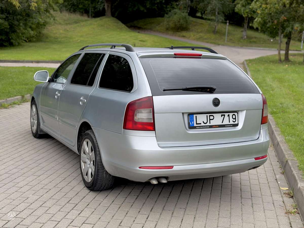 Skoda Octavia 2011 — photo 5