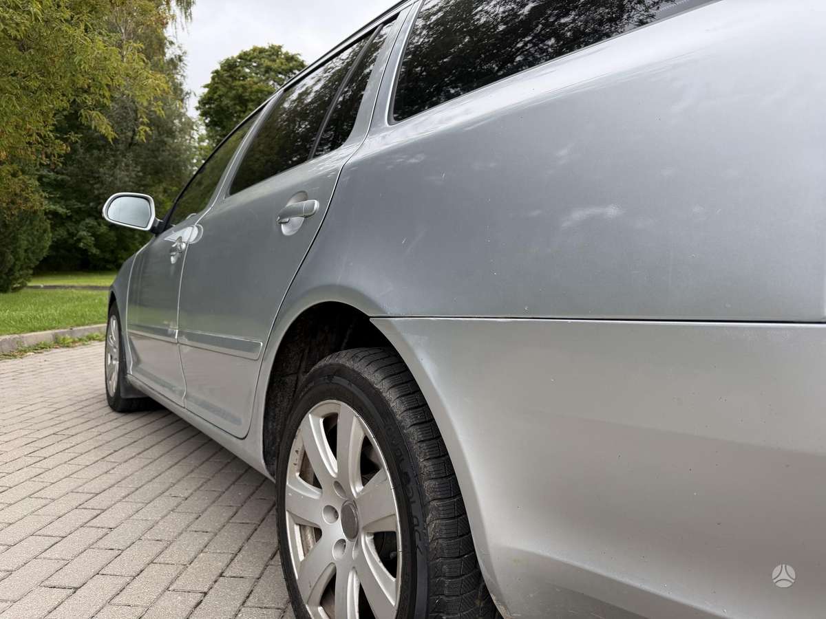 Skoda Octavia 2011 — photo 7