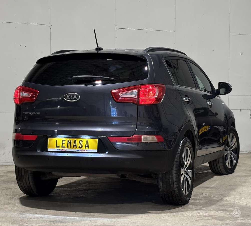 Kia Sportage 2011 — photo 17