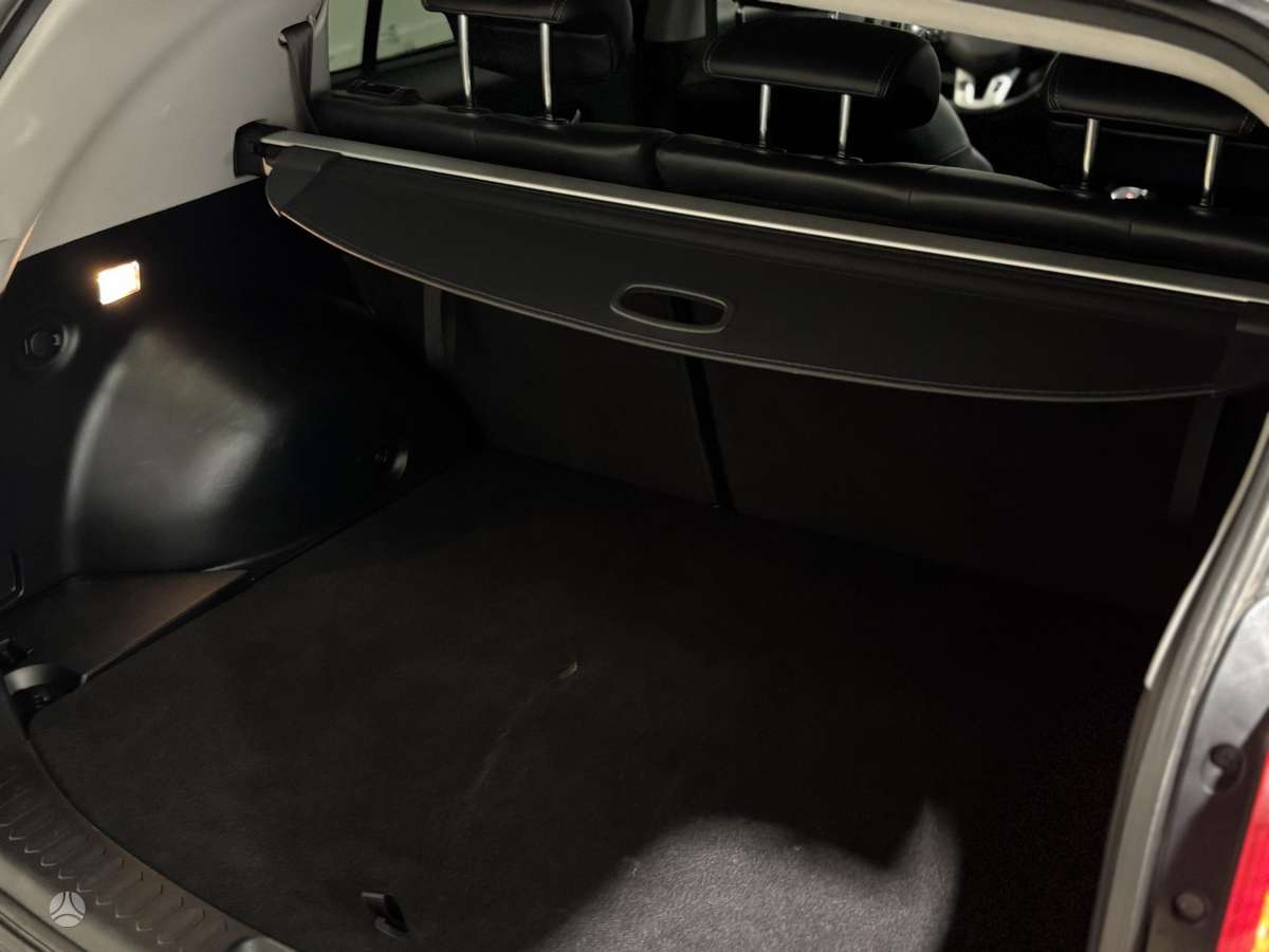 Kia Sportage 2011 — photo 24