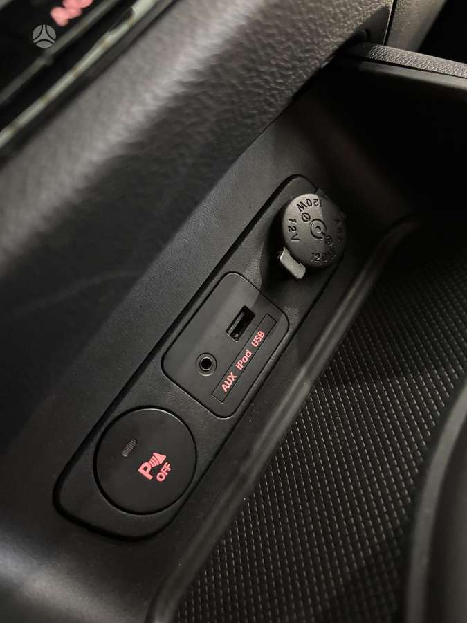 Kia Sportage 2011 — photo 33