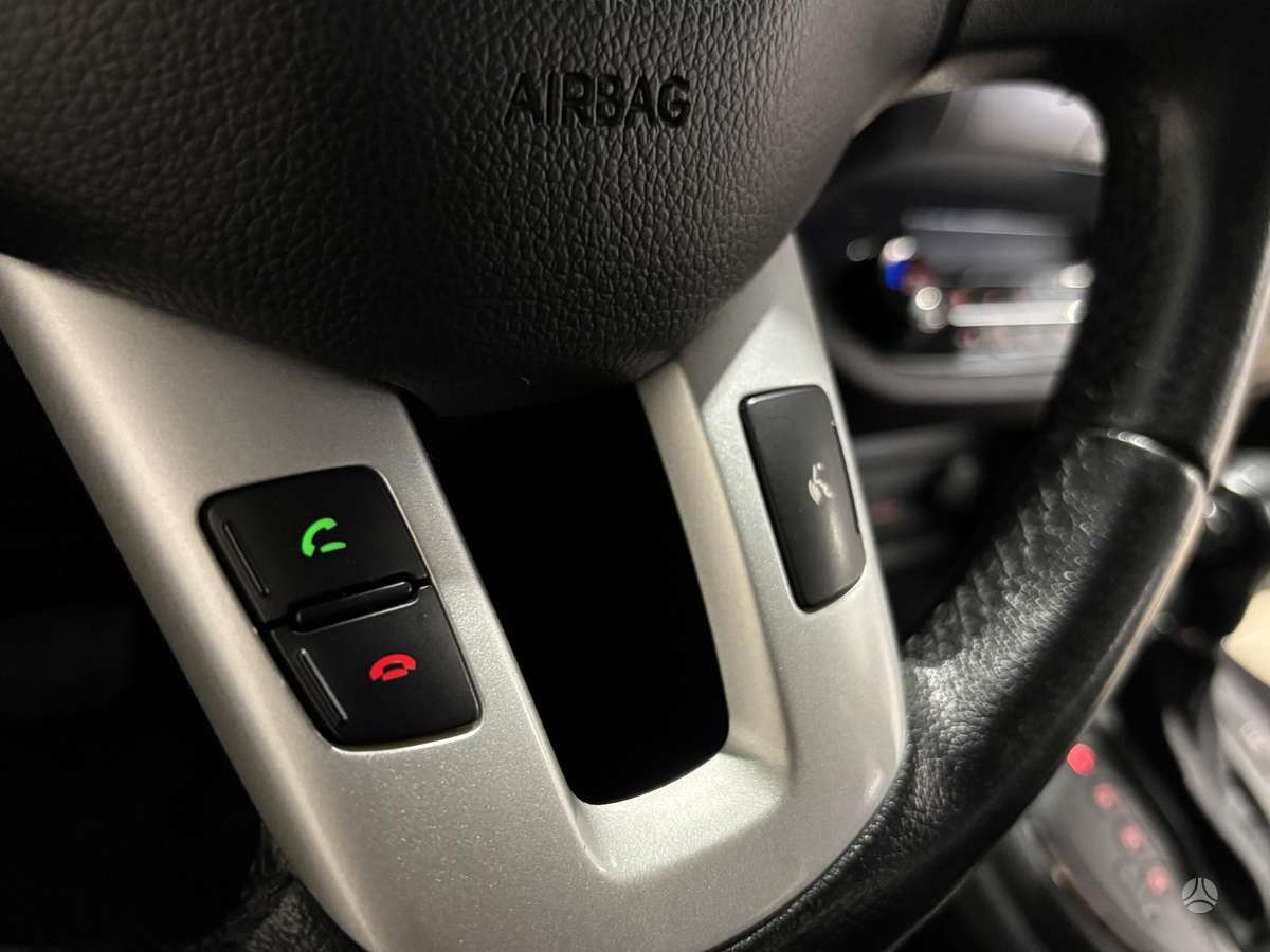 Kia Sportage 2011 — photo 39