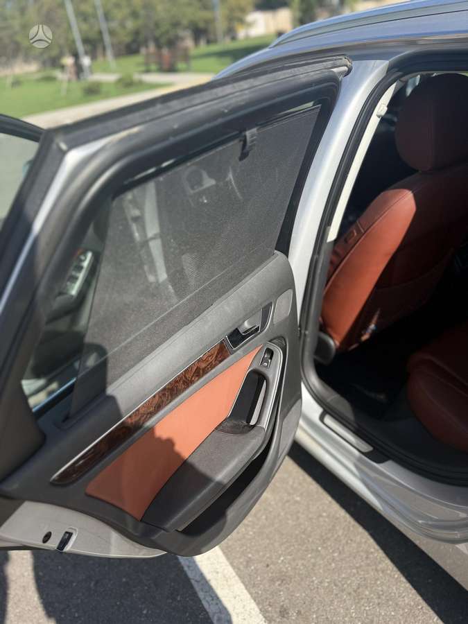 Audi A4 2009 — photo 5