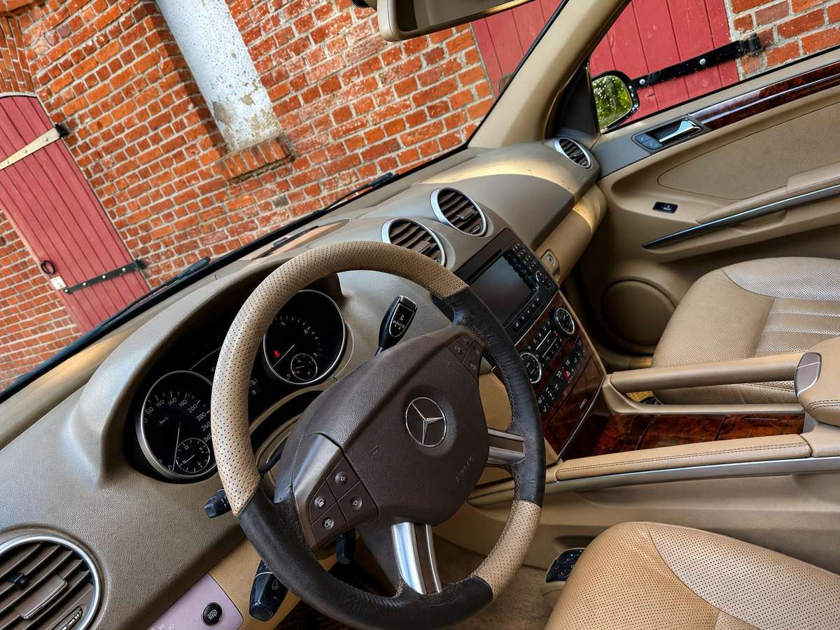 Mercedes-Benz ML420 2007 — photo 7
