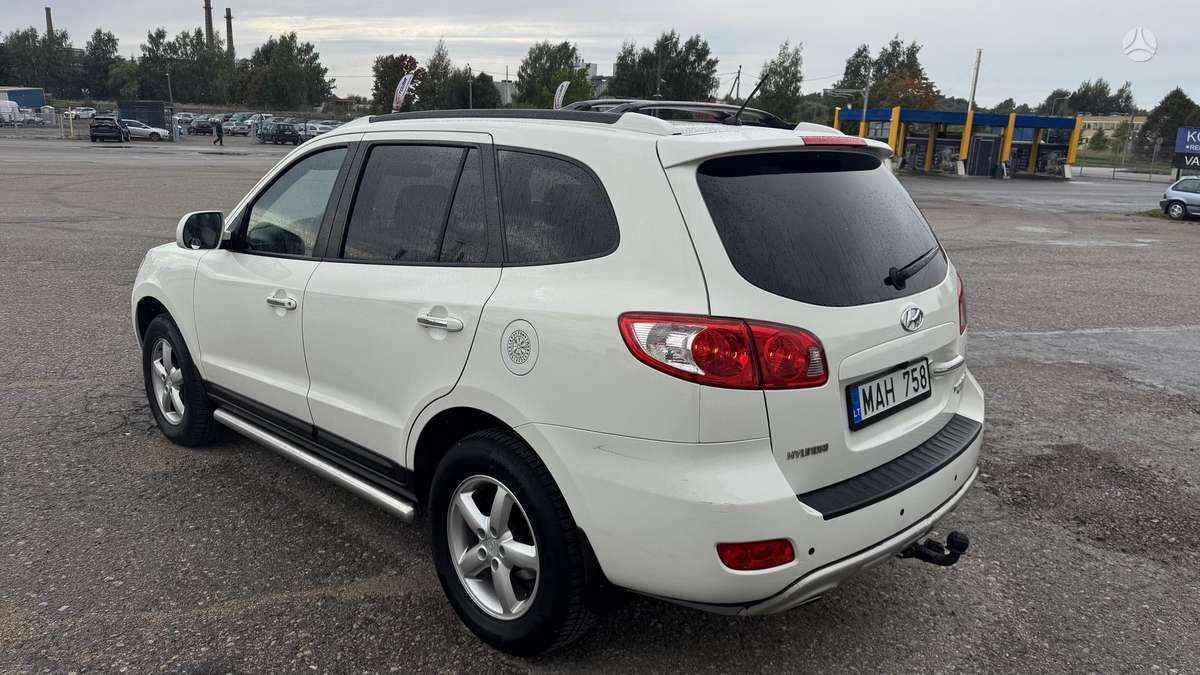 Hyundai Santa 2009 — двигун 2188 cm³, 155 HP (114kW)