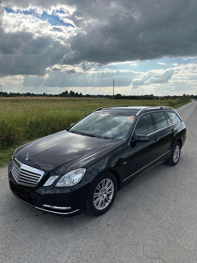 Mercedes-Benz E250, 2011
