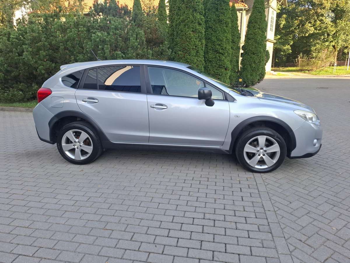 Subaru XV 2014 — двигун 1600 cm³, 114 HP (84kW)