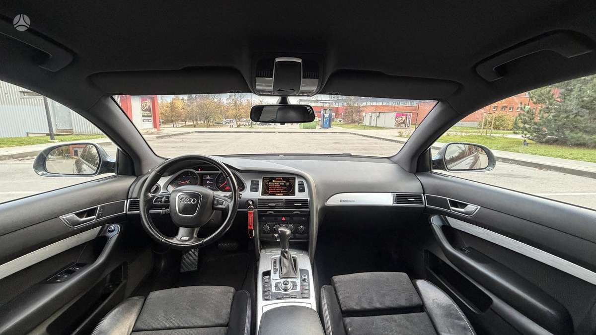 Audi A6 2010 — photo 20