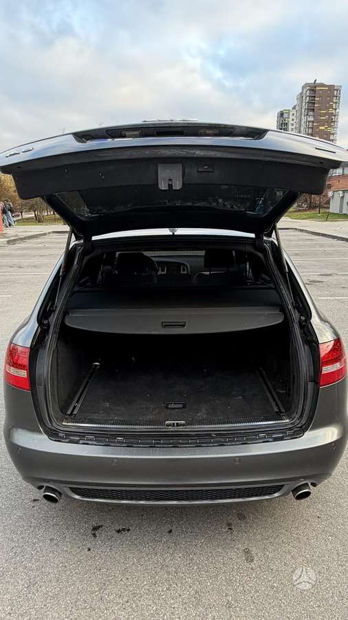 Audi A6 2010 — photo 29