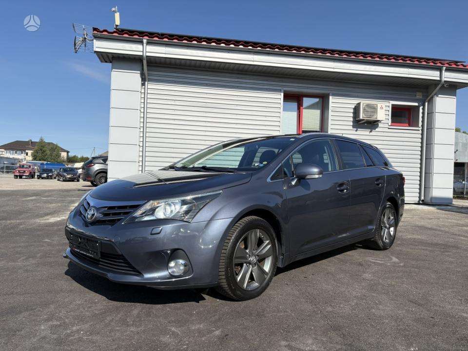 Toyota Avensis, 2015