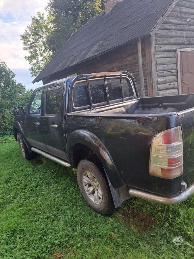 Ford Ranger 2010 — engine 2500 cm³, 143 HP (105kW)
