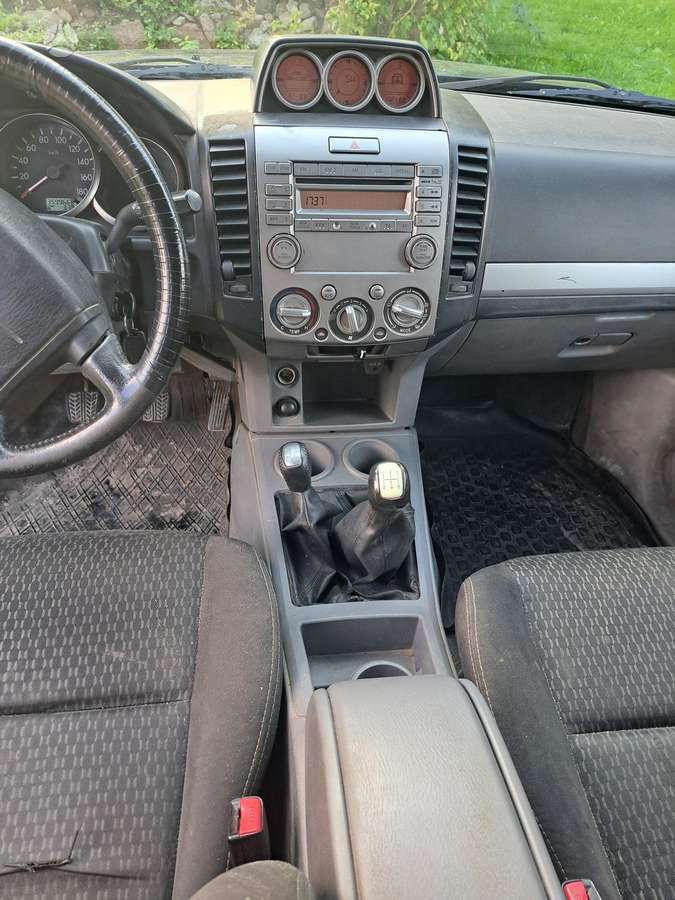 Ford Ranger 2010 — photo 5