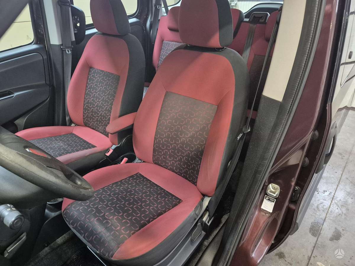 Fiat Doblo 2013 — photo 13