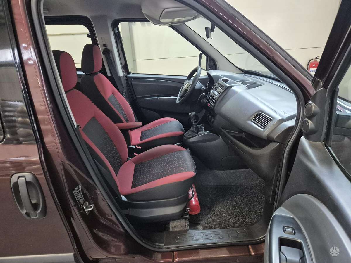 Fiat Doblo 2013 — photo 16