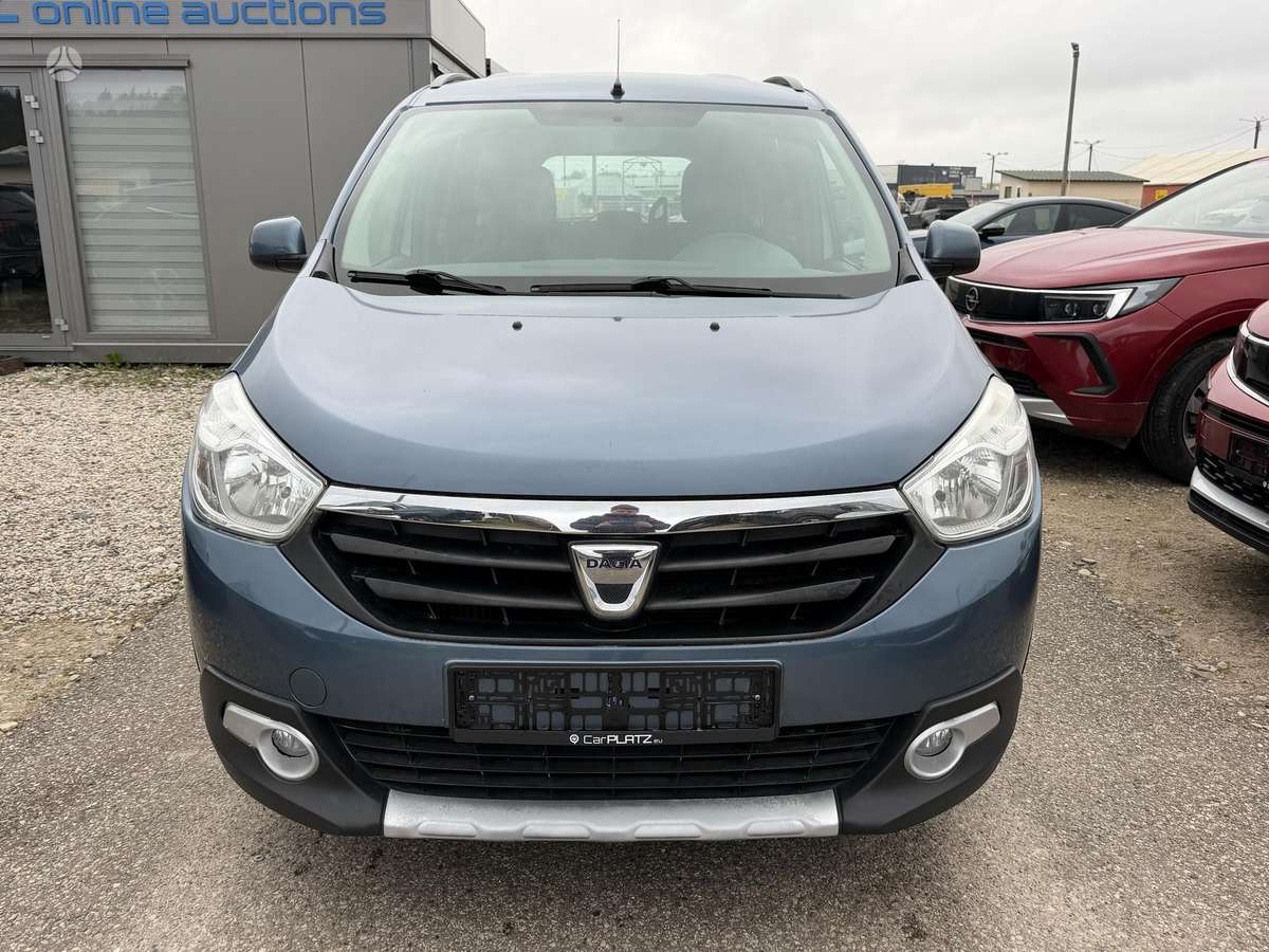 Dacia Lodgy 2015 — engine 1461 cm³, 110 HP (81kW)