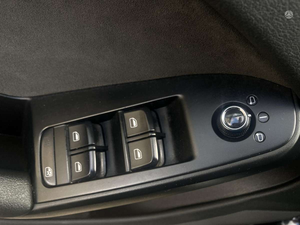 Audi A4 2009 — photo 36