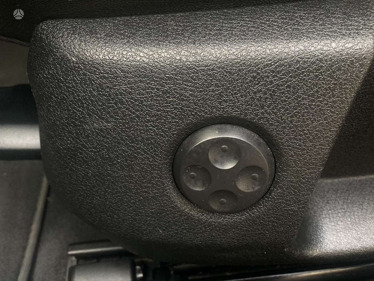 Audi A4 2009 — photo 39