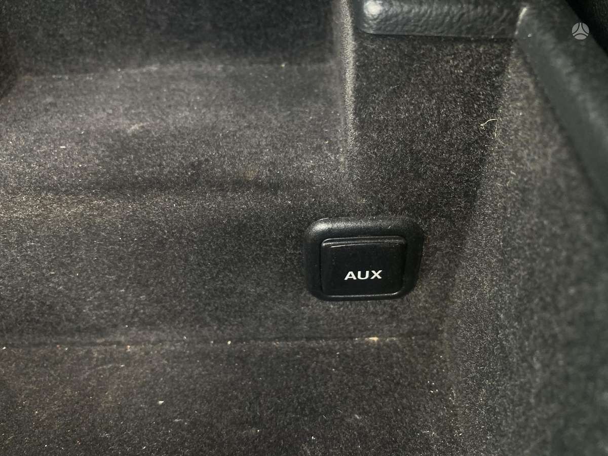 Audi A4 2009 — photo 40