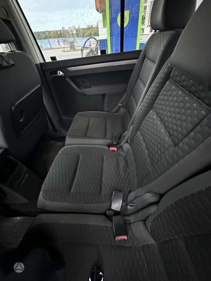 Volkswagen Touran 2008 — photo 8
