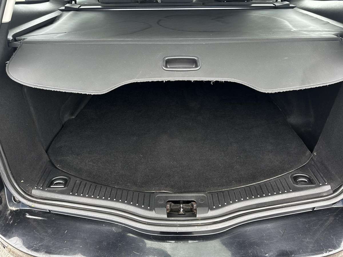 Ford Mondeo 2009 — photo 16