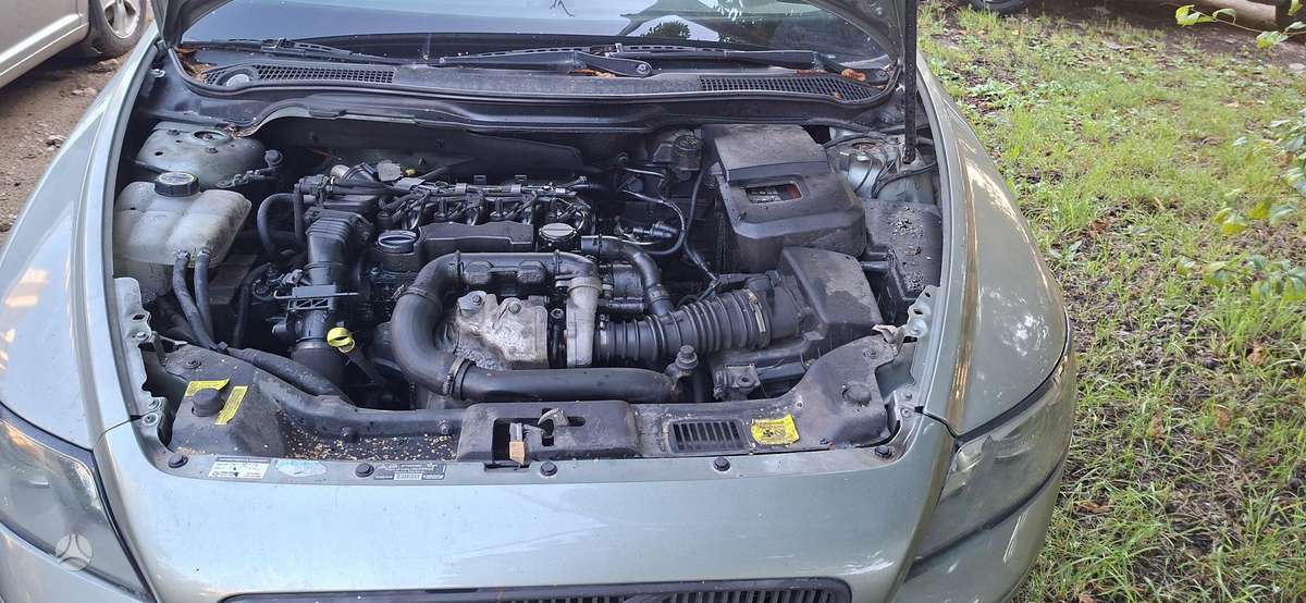 Volvo V50 2006 — photo 12