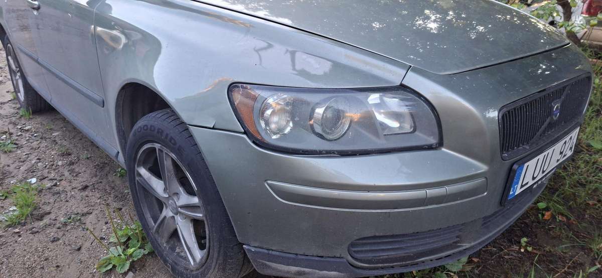Volvo V50 2006 — photo 7