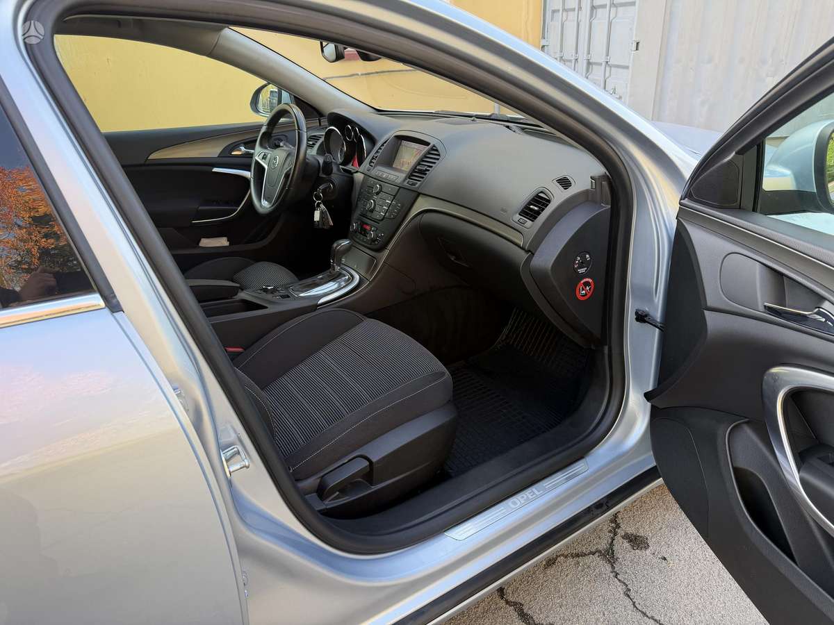 Opel Insignia 2013 — фото 16