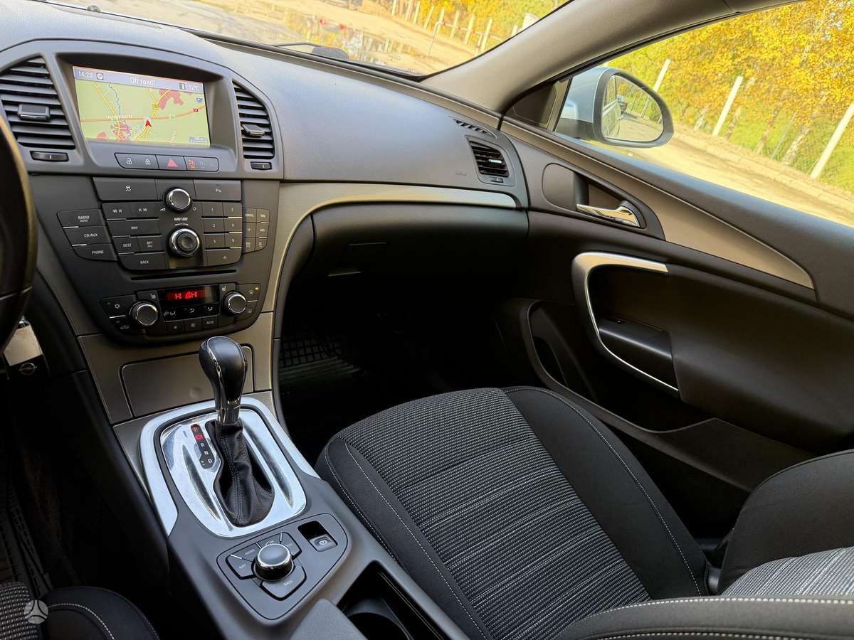 Opel Insignia 2013 — фото 19