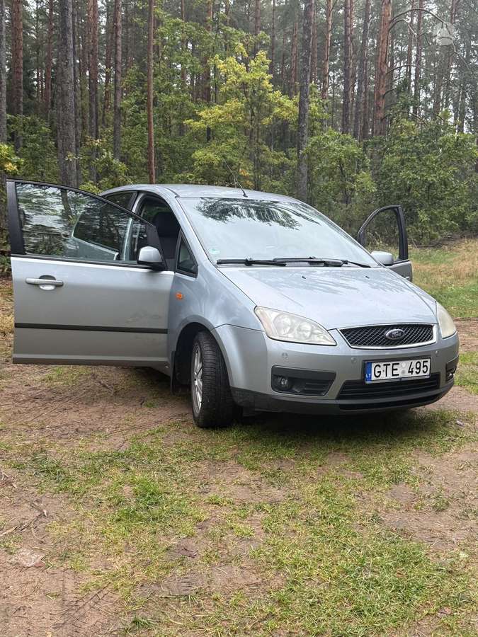 Ford C-MAX 2005 — вигляд ззаду