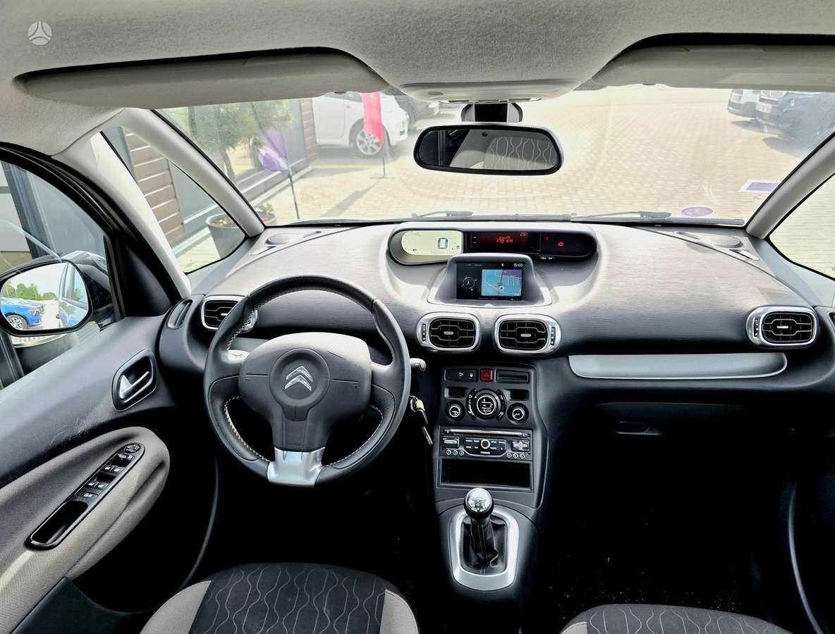 Citroen C3 2013 — photo 13